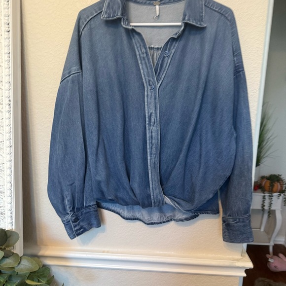 YFB Blue Denim Large top - Picture 10 of 13